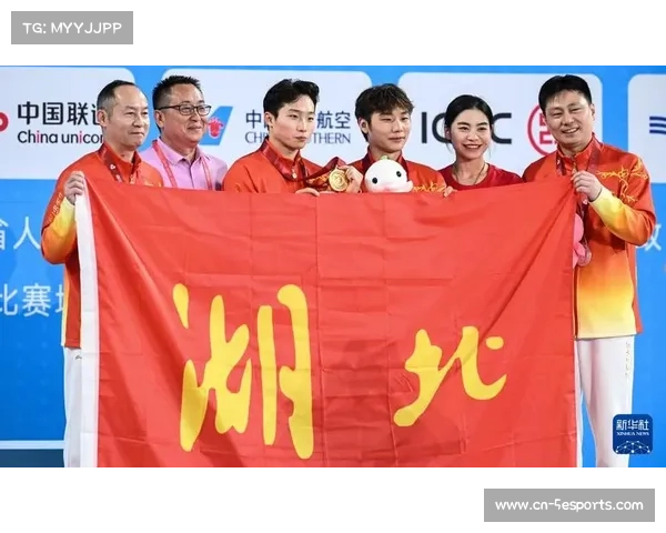 郑九源男板获银牌,称与王宗源竞争促进提升 郑九源男板获银牌,称与王宗源竞争促进提升